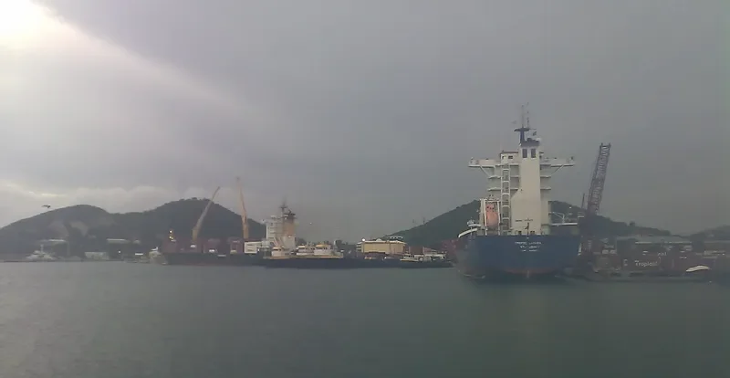 MIDNIGHT CHIEF Offshore Vessel IMO 8115722 photo 4