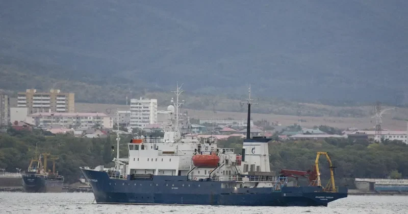 AKADEMIK GOLITSYN General Cargo IMO 8119003 photo 4