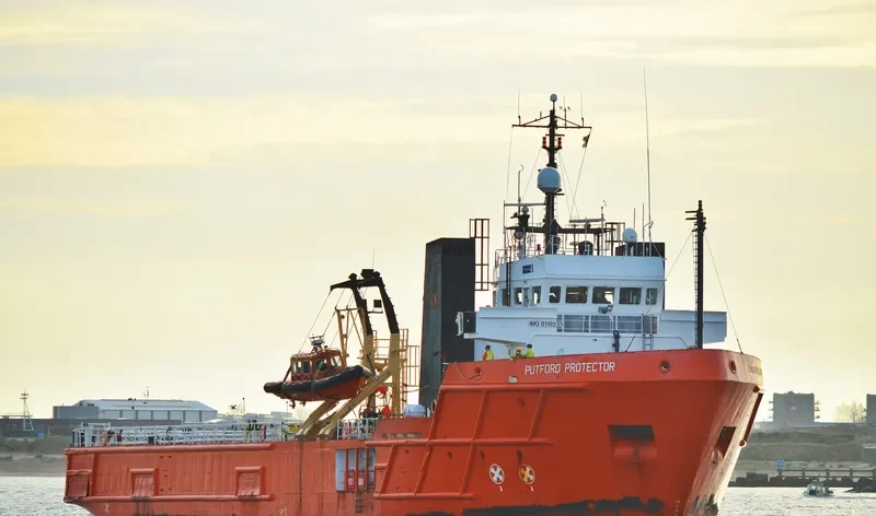 PUTFORD PROTECTOR Offshore Vessel IMO 8119235 photo 3