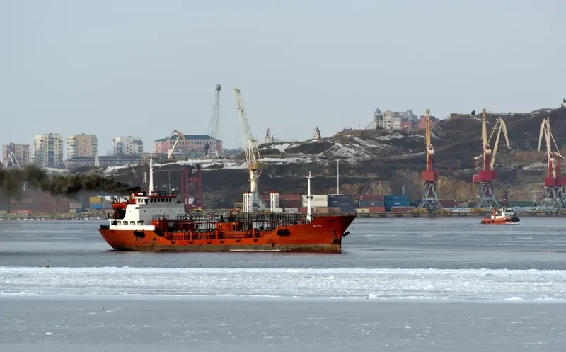 VITYAZ Tanker IMO 8125703 photo 2