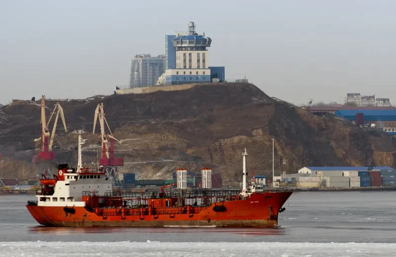 VITYAZ Tanker IMO 8125703 photo 5