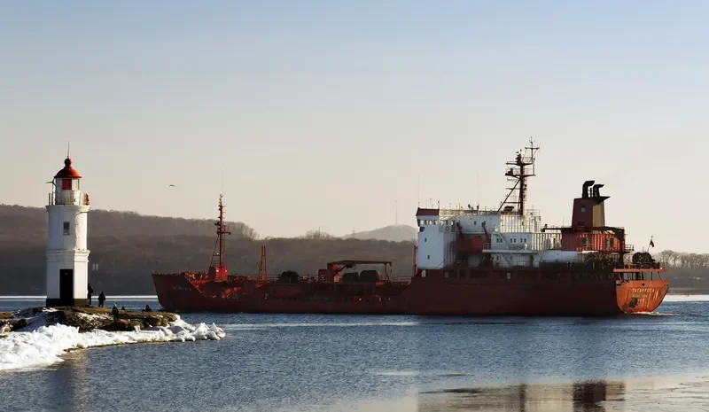 TAGANROGA Tanker IMO 8129606 photo 6