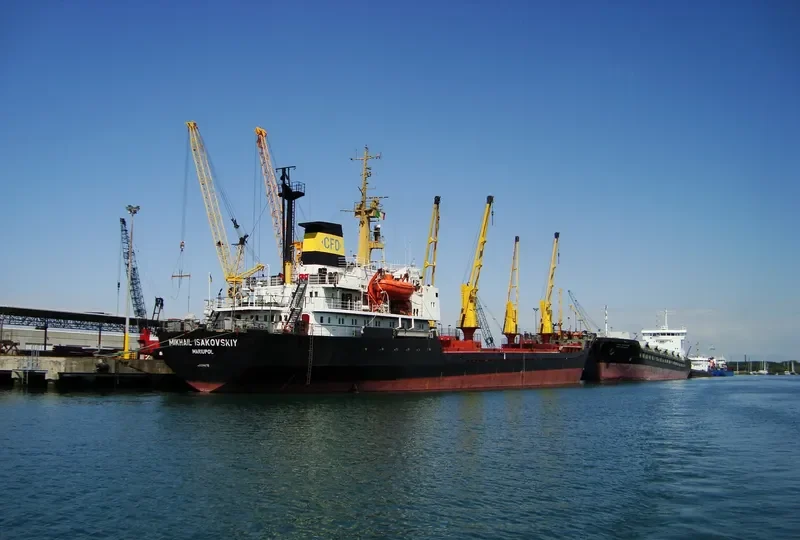 MIKHAIL I General Cargo IMO 8136673 photo 3