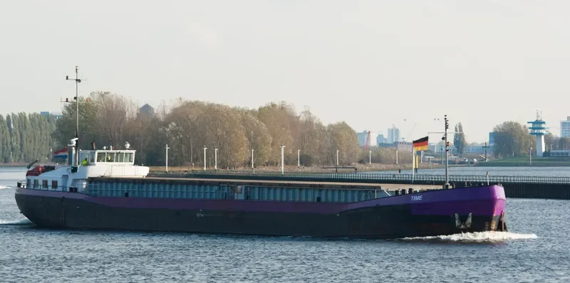 GERO B General Cargo IMO 8137770 photo 6
