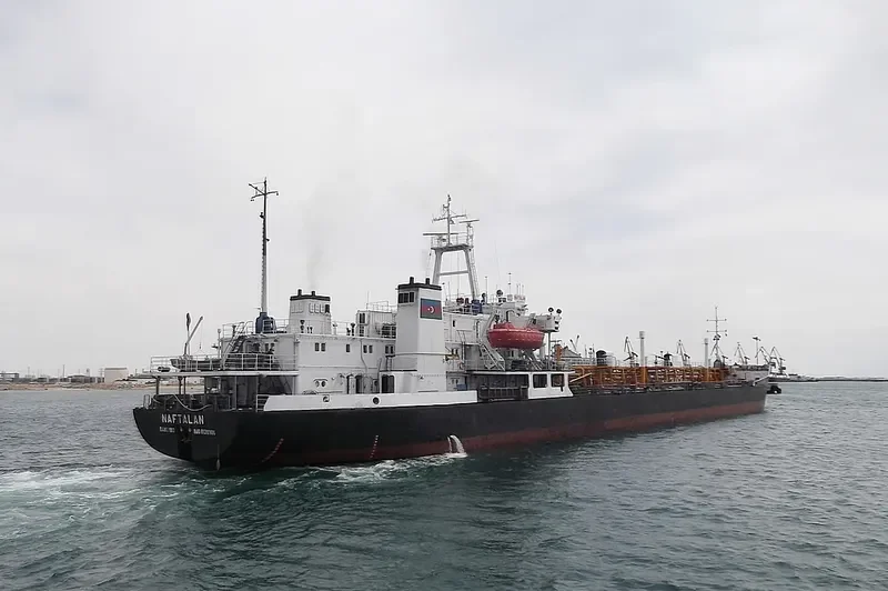 NAFTALAN Tanker IMO 8138906 photo 3