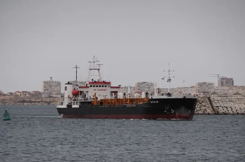 NAFTALAN Tanker IMO 8138906 photo 5