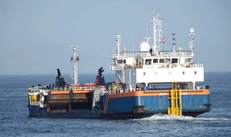 HAM 602 General Cargo IMO 8139388 photo 4