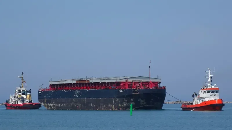 POUL General Cargo IMO 8200216 photo 9