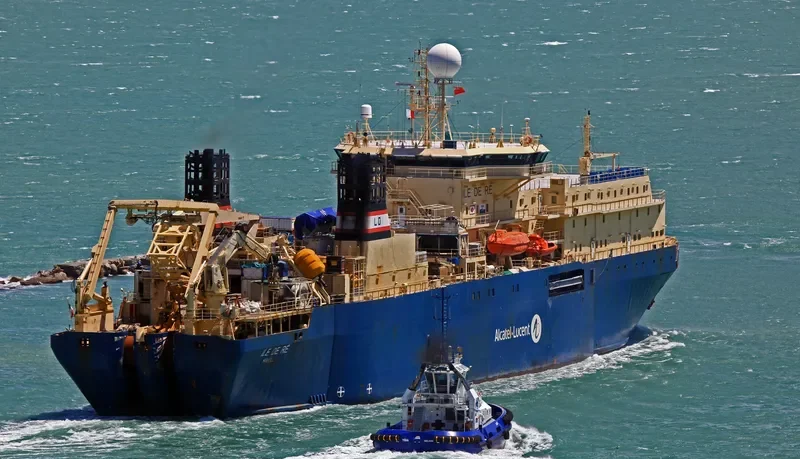 ILE DE RE General Cargo IMO 8200278