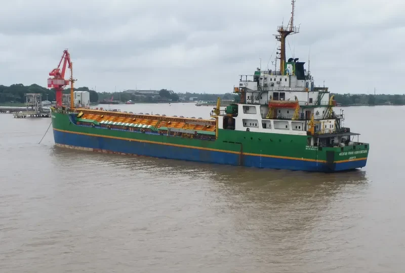 MOCHTAR PRABUMANGKUNEGARA Bulk Carrier IMO 8200656 photo 4