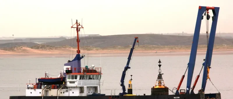 WILTON Offshore Vessel IMO 8201569 photo 4