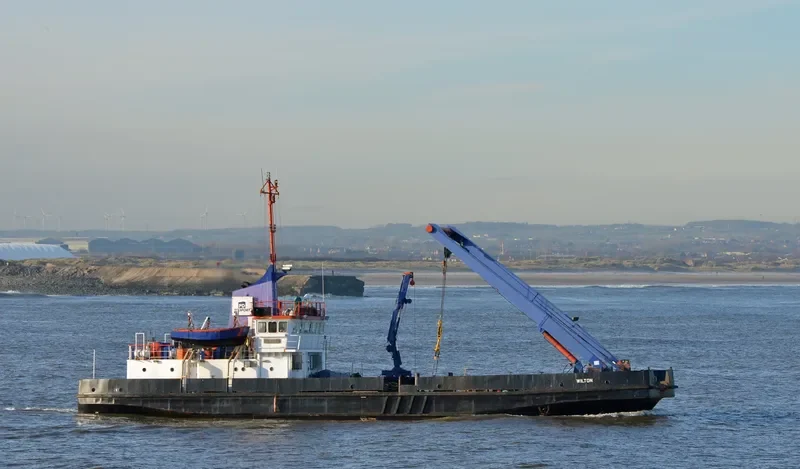 WILTON Offshore Vessel IMO 8201569 photo 5