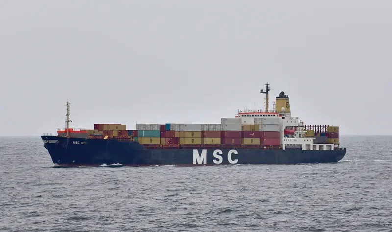 MSC IRIS Container Ship IMO 8201624 photo 4