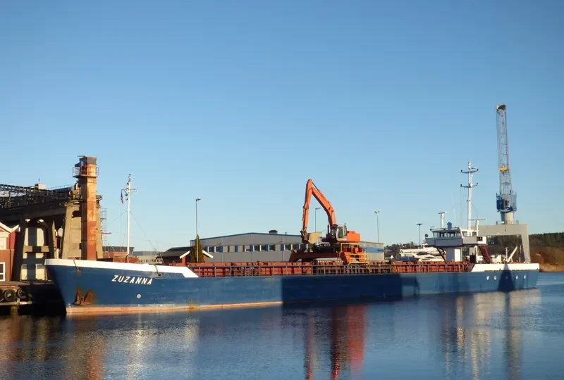 ZUZANNA General Cargo IMO 8203555 photo 9
