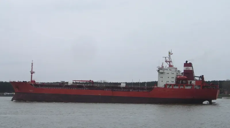 ZANIS GRIVA Tanker IMO 8207290 photo 3