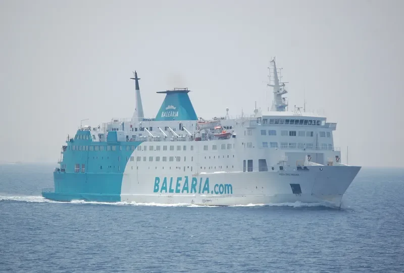 POETA LOPEZ ANGLADA Ro-Ro IMO 8208763 photo 3