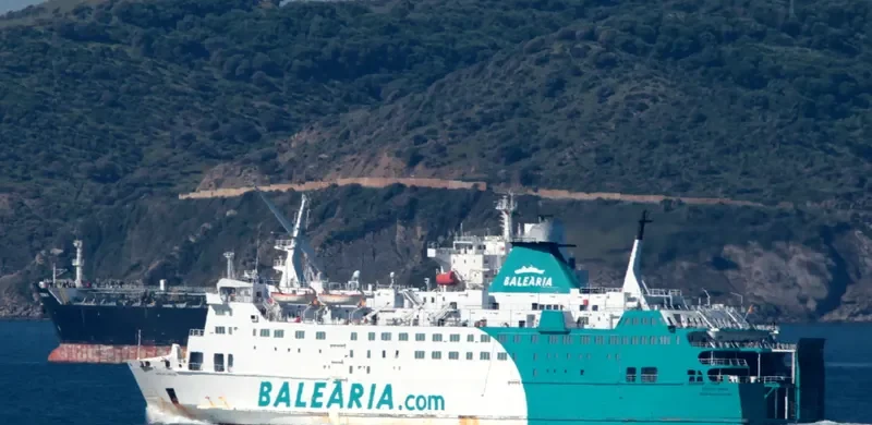 POETA LOPEZ ANGLADA Ro-Ro IMO 8208763 photo 9