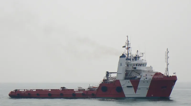 SOUND Offshore Vessel IMO 8209585 photo 3