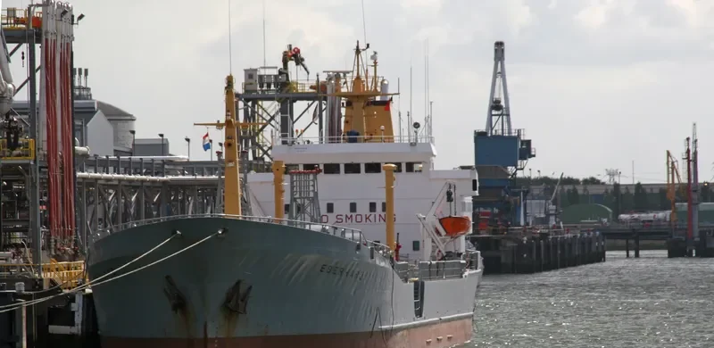 VRINDA Tanker IMO 8209652 photo 8