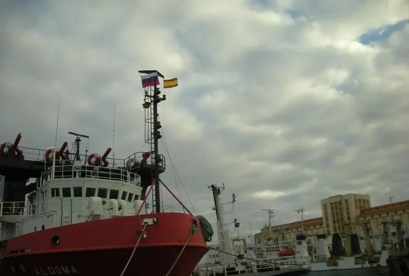 ONYX MAHSHAHR Offshore Vessel IMO 8213378 photo 7