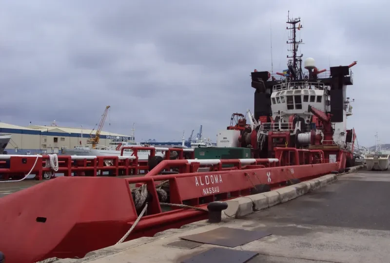 ONYX MAHSHAHR Offshore Vessel IMO 8213378 photo 9