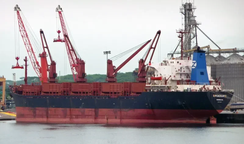 GOLDEN OCEAN Bulk Carrier IMO 8213847