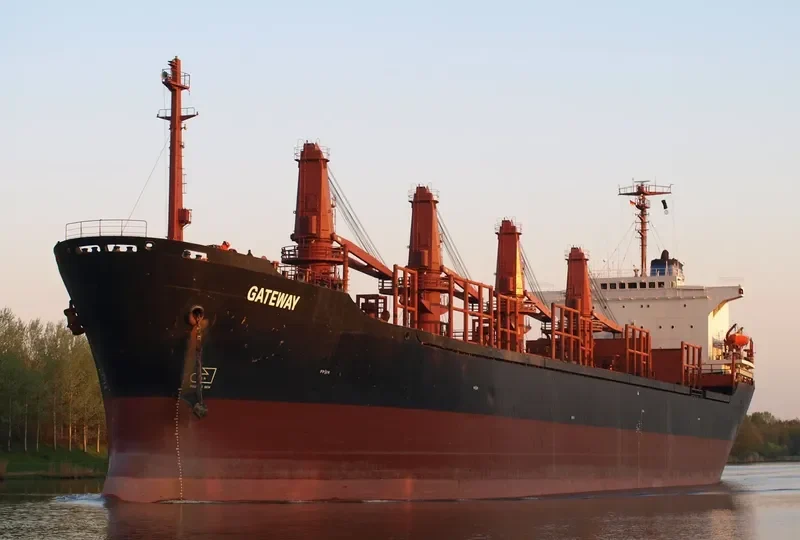GOLDEN OCEAN Bulk Carrier IMO 8213847 photo 5