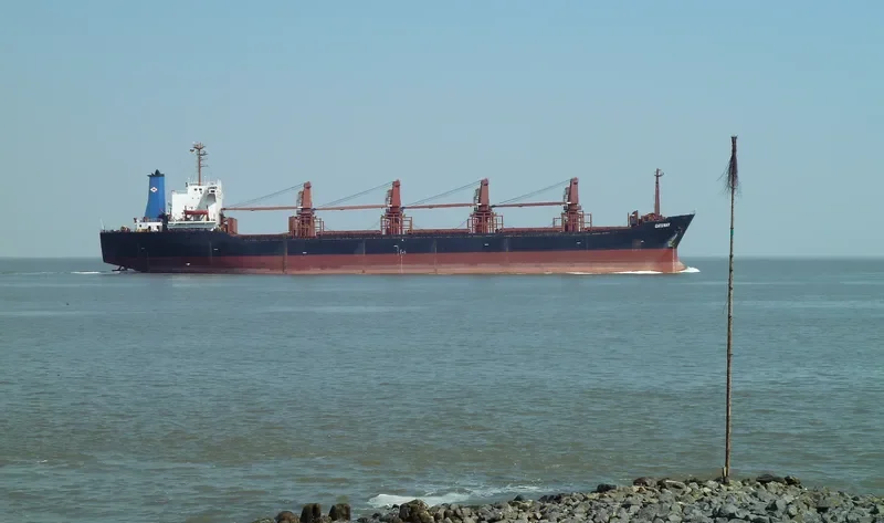 GOLDEN OCEAN Bulk Carrier IMO 8213847 photo 7