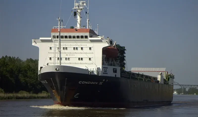 OCEAN FORCE Ro-Ro IMO 8215613 photo 3