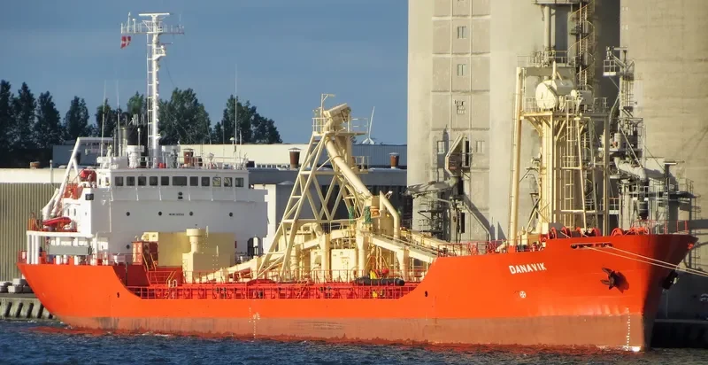 DANAVIK General Cargo IMO 8221363 photo 2