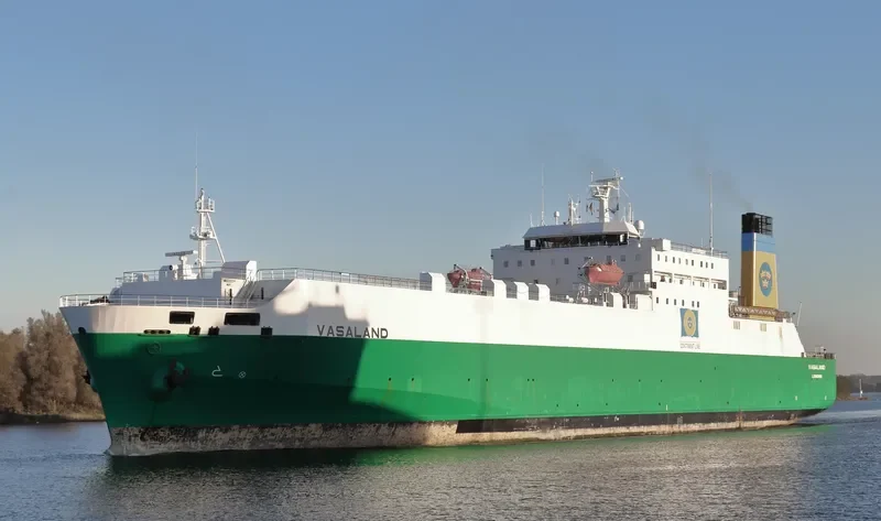 GREENLAND Ro-Ro IMO 8222111 photo 5
