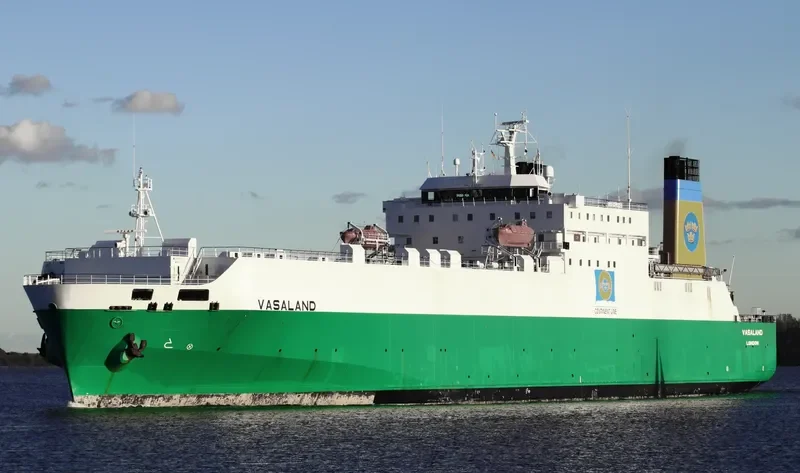 GREENLAND Ro-Ro IMO 8222111 photo 6