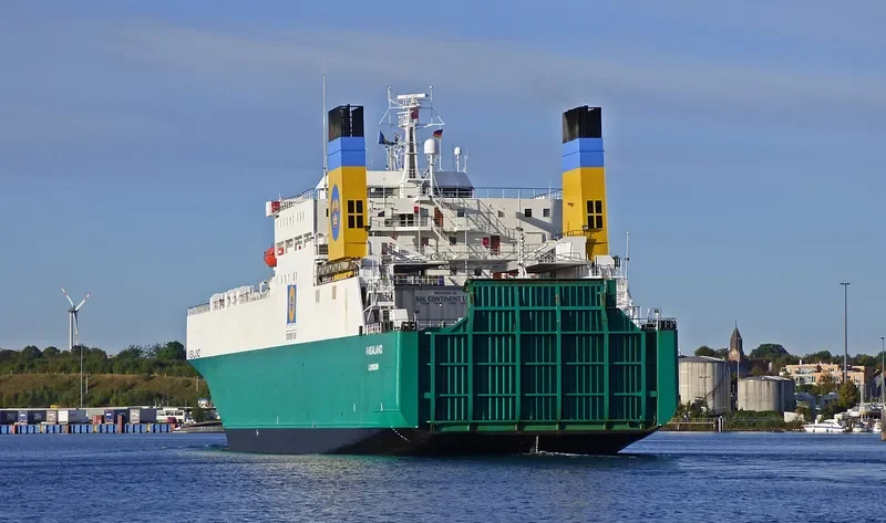 GREENLAND Ro-Ro IMO 8222111 photo 7