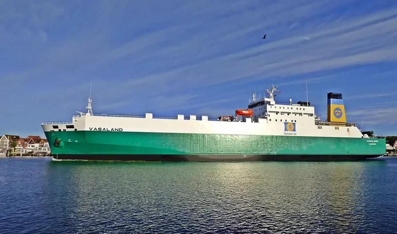 GREENLAND Ro-Ro IMO 8222111 photo 9