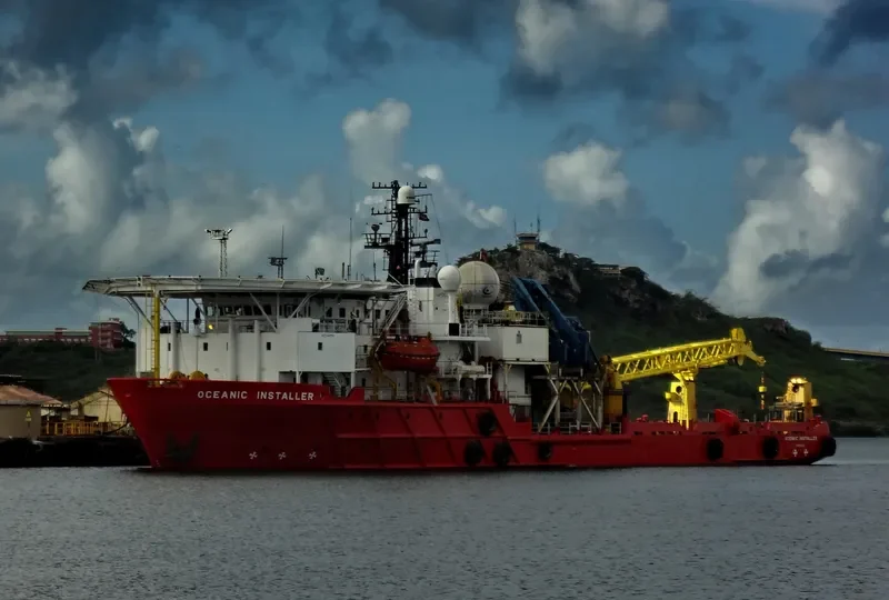 OCEANIC INSTALLER Offshore Vessel IMO 8224494 photo 3