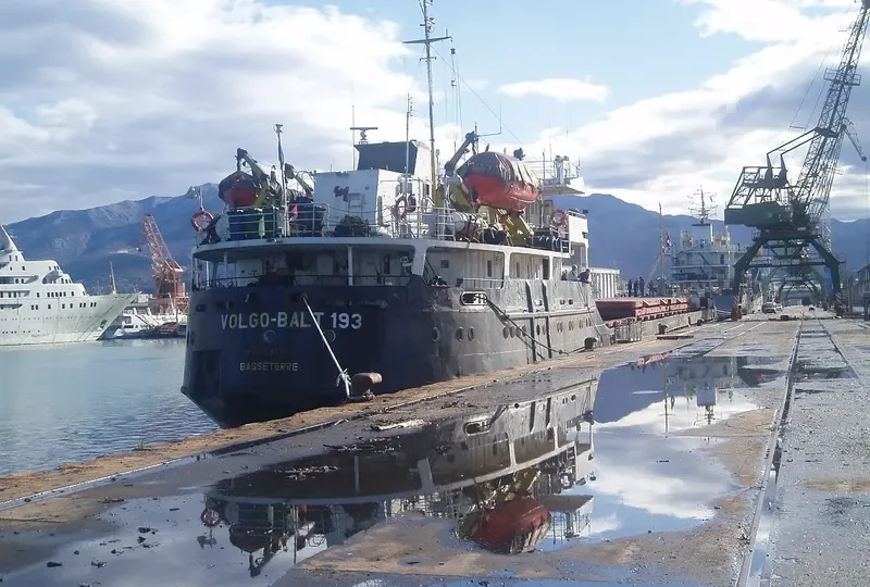 VOLGO BALT 193 General Cargo IMO 8230302 photo 9