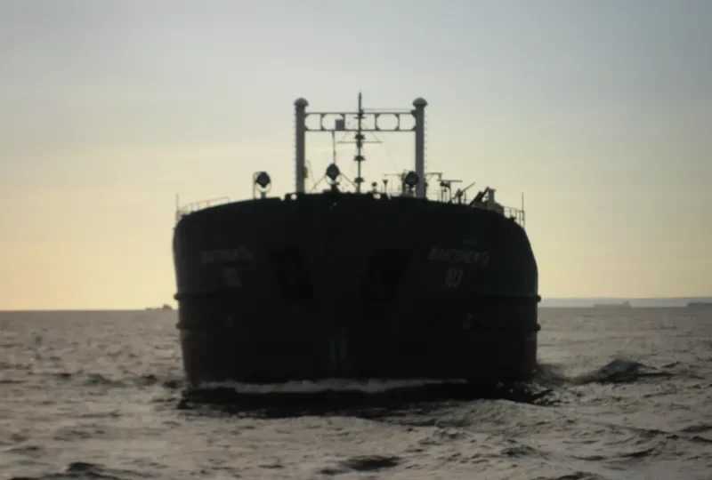 VOLGONEFT 103 Tanker IMO 8230601 photo 7