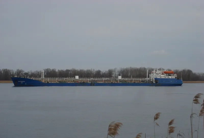 VOLGONEFT 268 Tanker IMO 8230962 photo 6