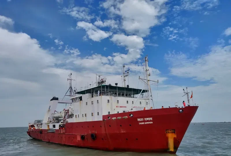SAGAR SAMPADA General Cargo IMO 8300080 photo 2