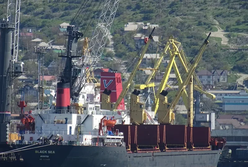 BLACK SEA Bulk Carrier IMO 8301620 photo 2