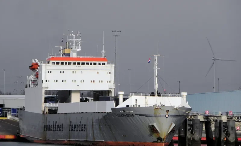 DEEP KARPAZ Ro-Ro IMO 8302791 photo 8