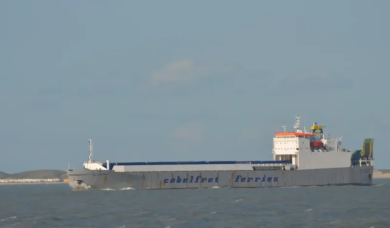 ALNAWA EXPRESS Ro-Ro IMO 8302806 photo 10