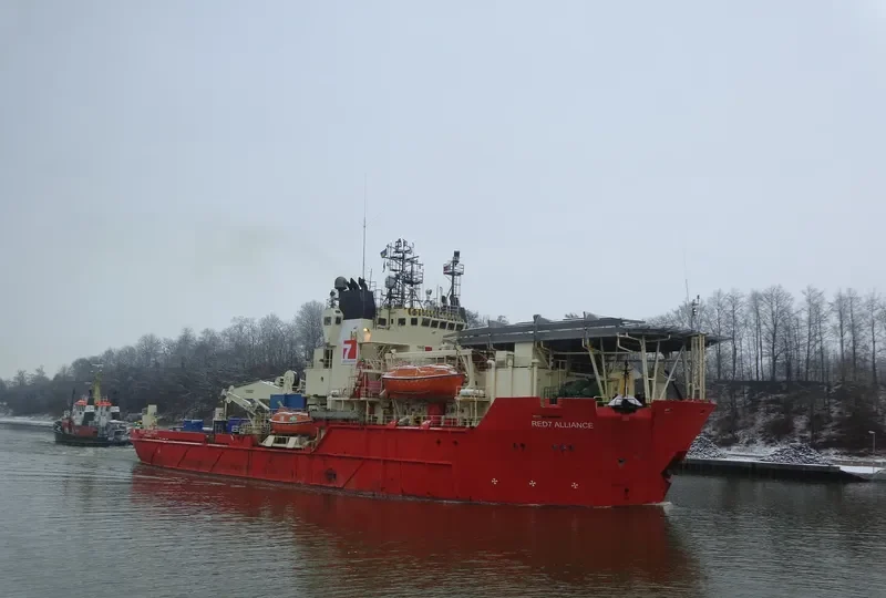 WILCHIEF 1 Offshore Vessel IMO 8304799 photo 5