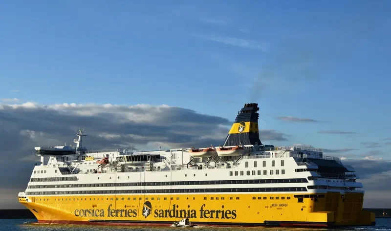 MEGA ANDREA Ro-Ro IMO 8306498 photo 3