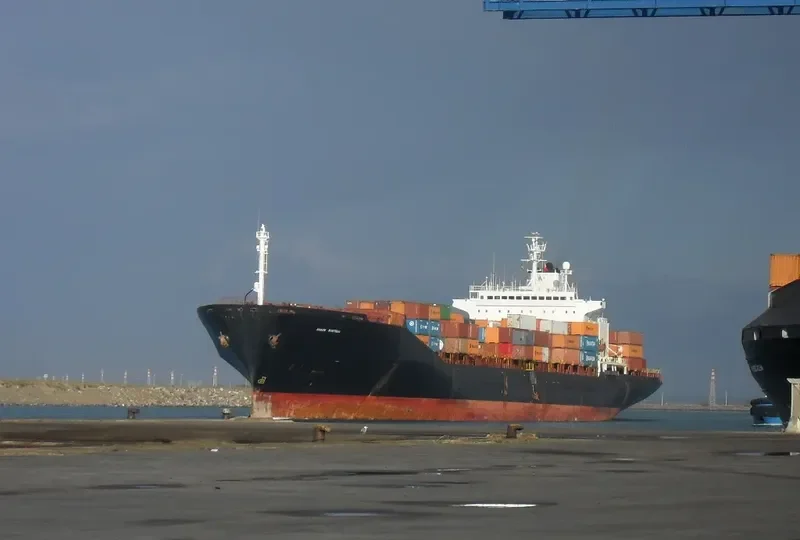 MONTREAL Container Ship IMO 8308109 photo 9
