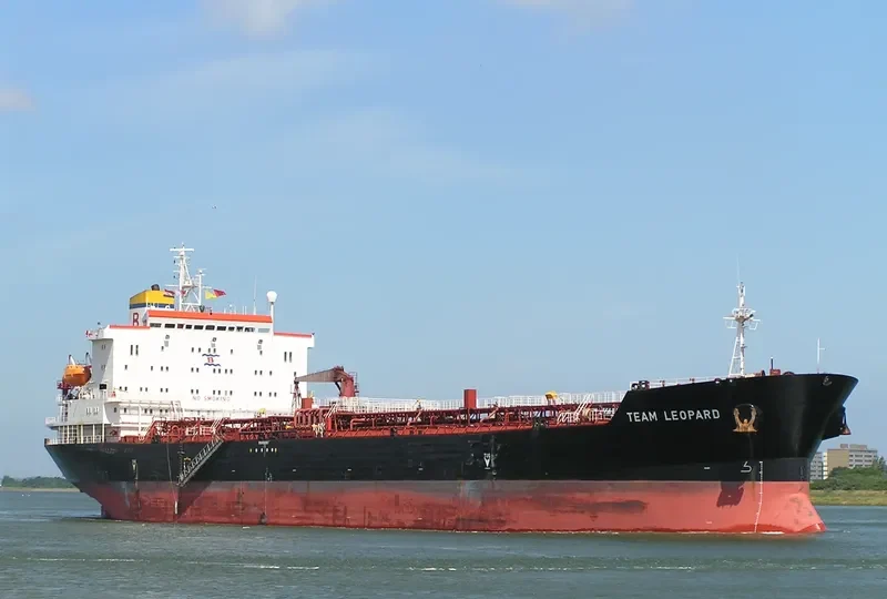 THERESA LEOPARD Tanker IMO 8310657 photo 2