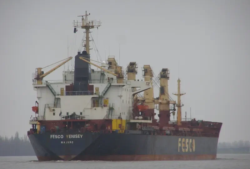 YENISEY Bulk Carrier IMO 8311168 photo 4