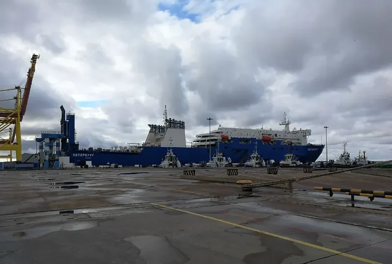 ODEEP ONE Ro-Ro IMO 8311883 photo 2