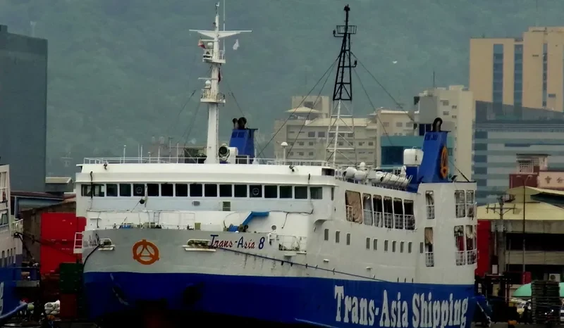 TRANS ASIA 8 Ro-Ro IMO 8312980 photo 5