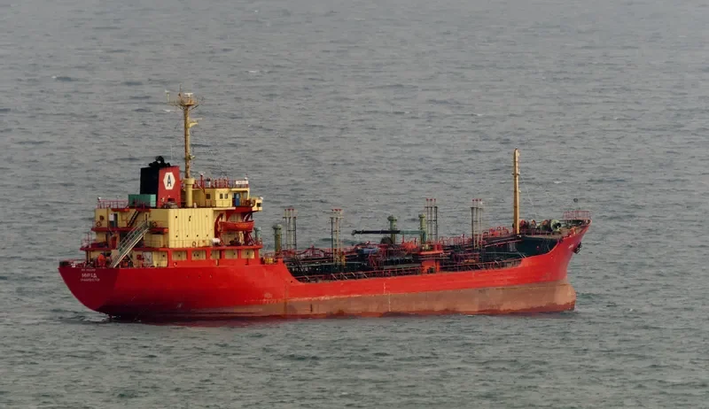 HONG FA Tanker IMO 8313192 photo 2
